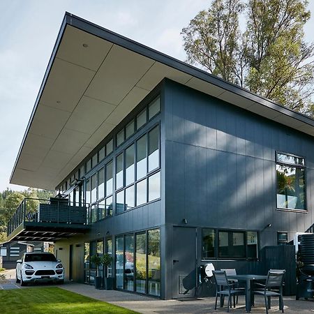 Altura Apartment Брайт Экстерьер фото