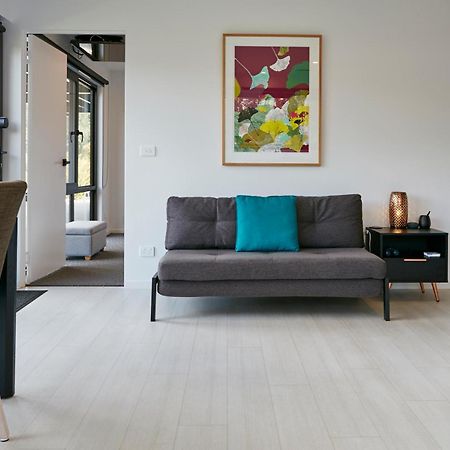Altura Apartment Брайт Экстерьер фото